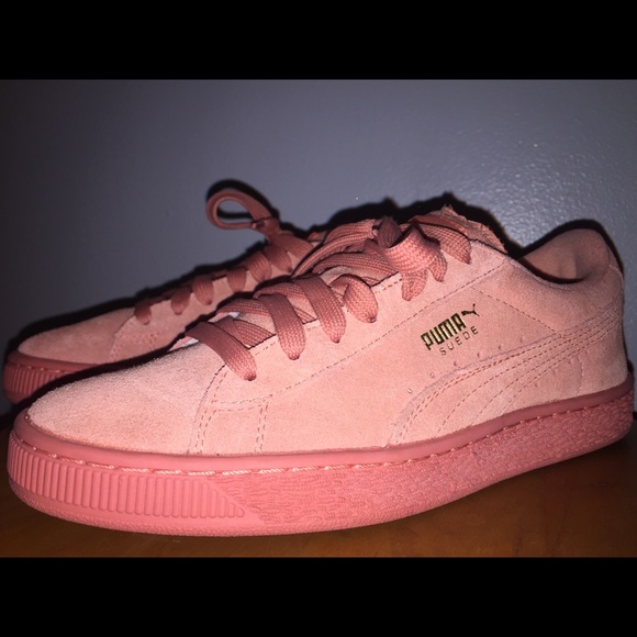 Puma Shoes - Suede Pink Pumas